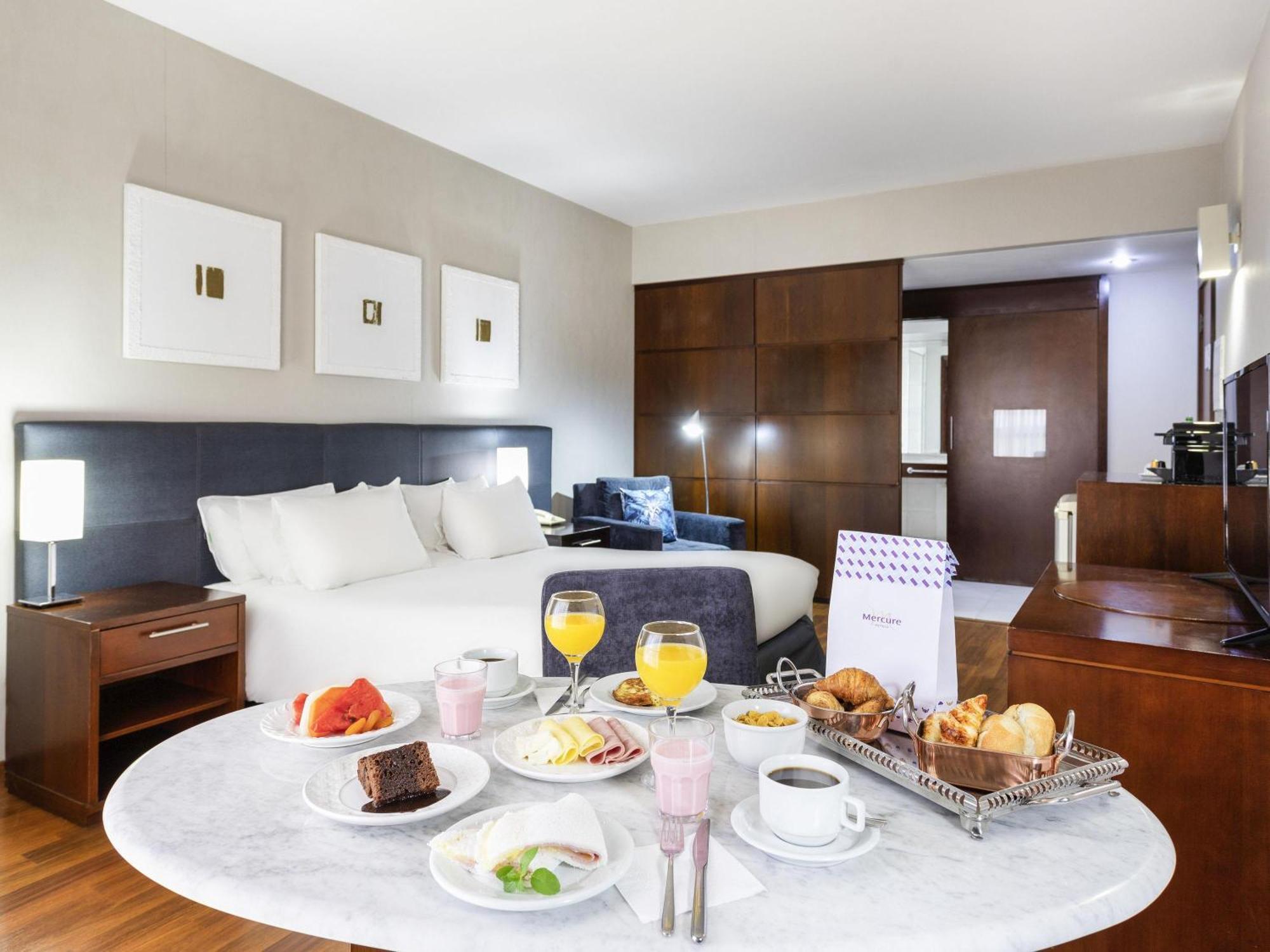 Superior Apartment One Queen Bed