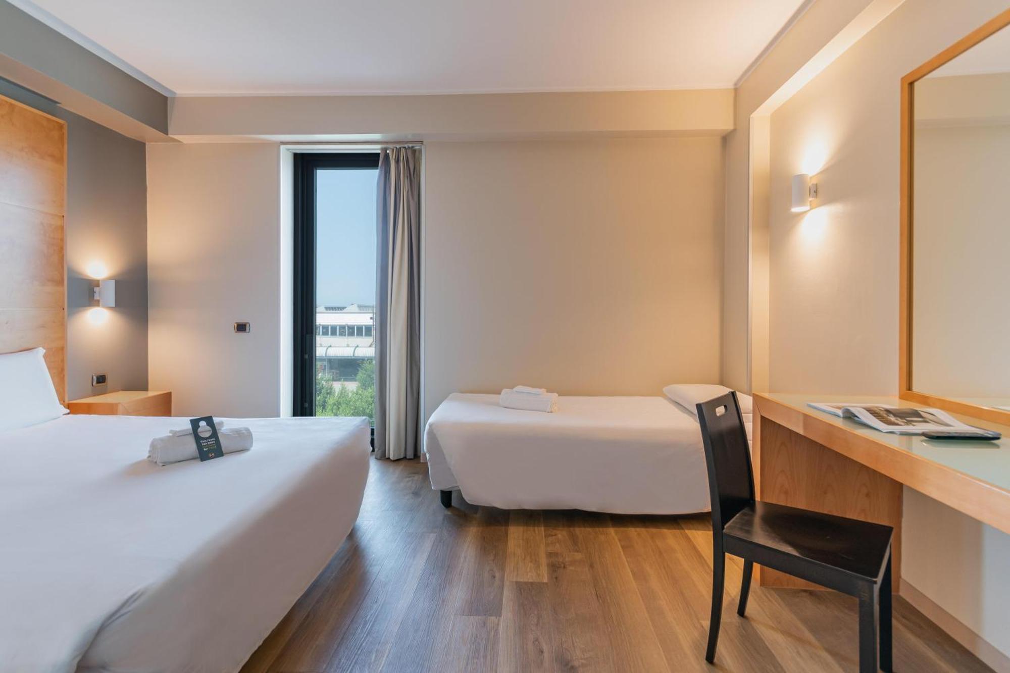 Triple Room Terrace
