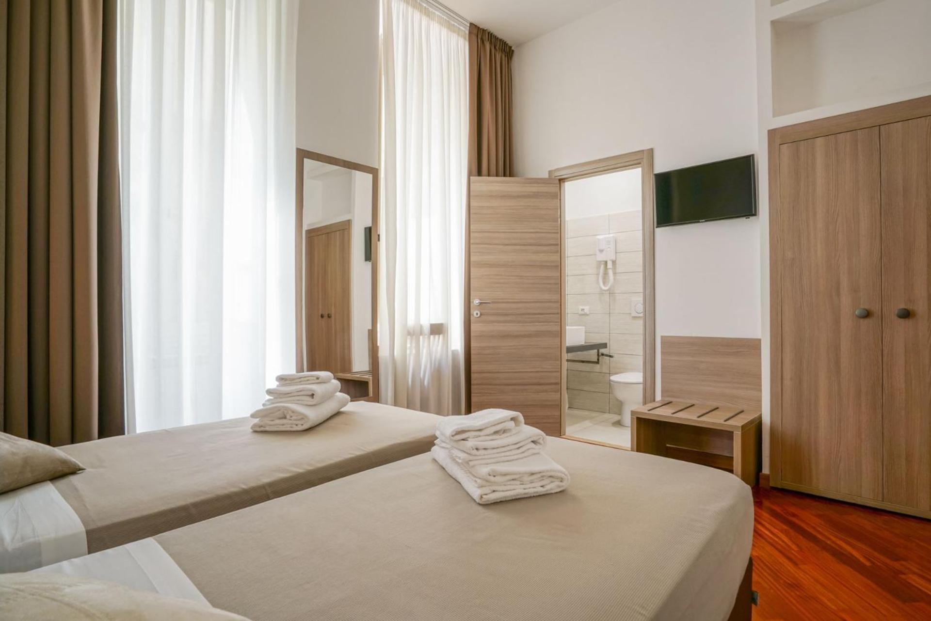 Economy Double or Twin Room,1742598367:JPEG