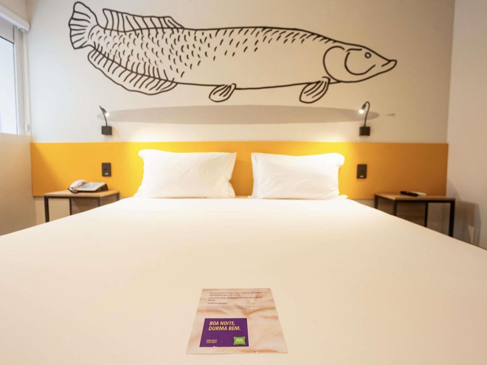 Quarto Twin Standard