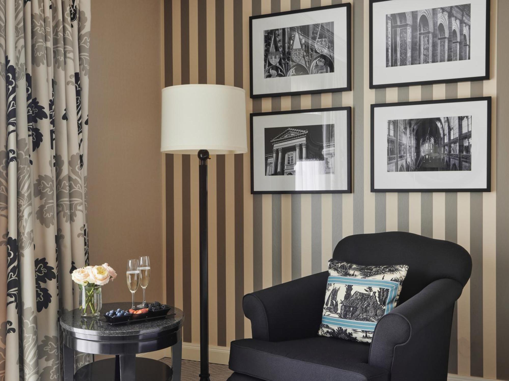 Modern King Room