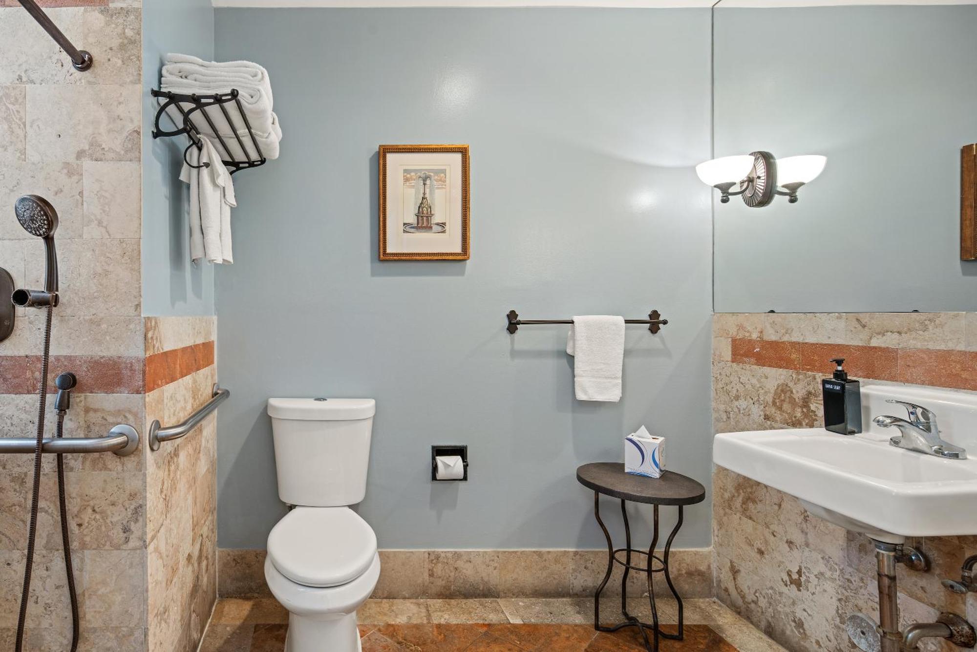 Accessible Queen Room