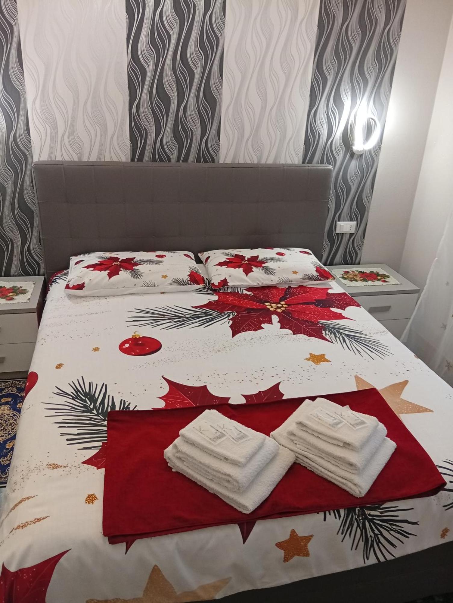 Double Room Private External Bathroom