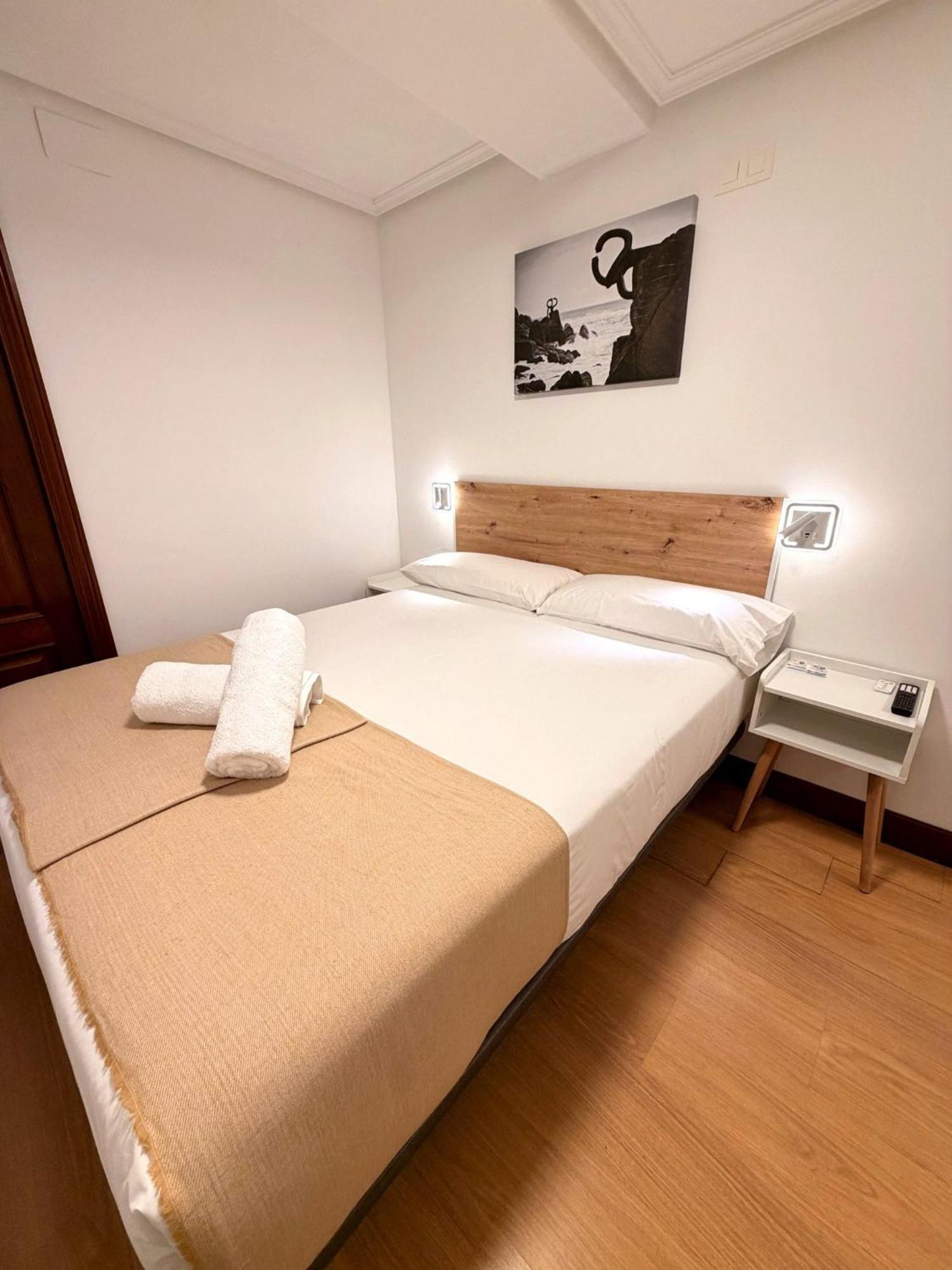 Double Room Private Bathroom
