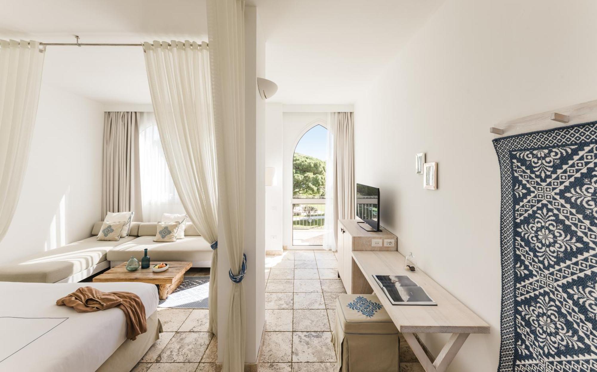 Junior Suite with Balcony and Sea view,1758279147:JPEG