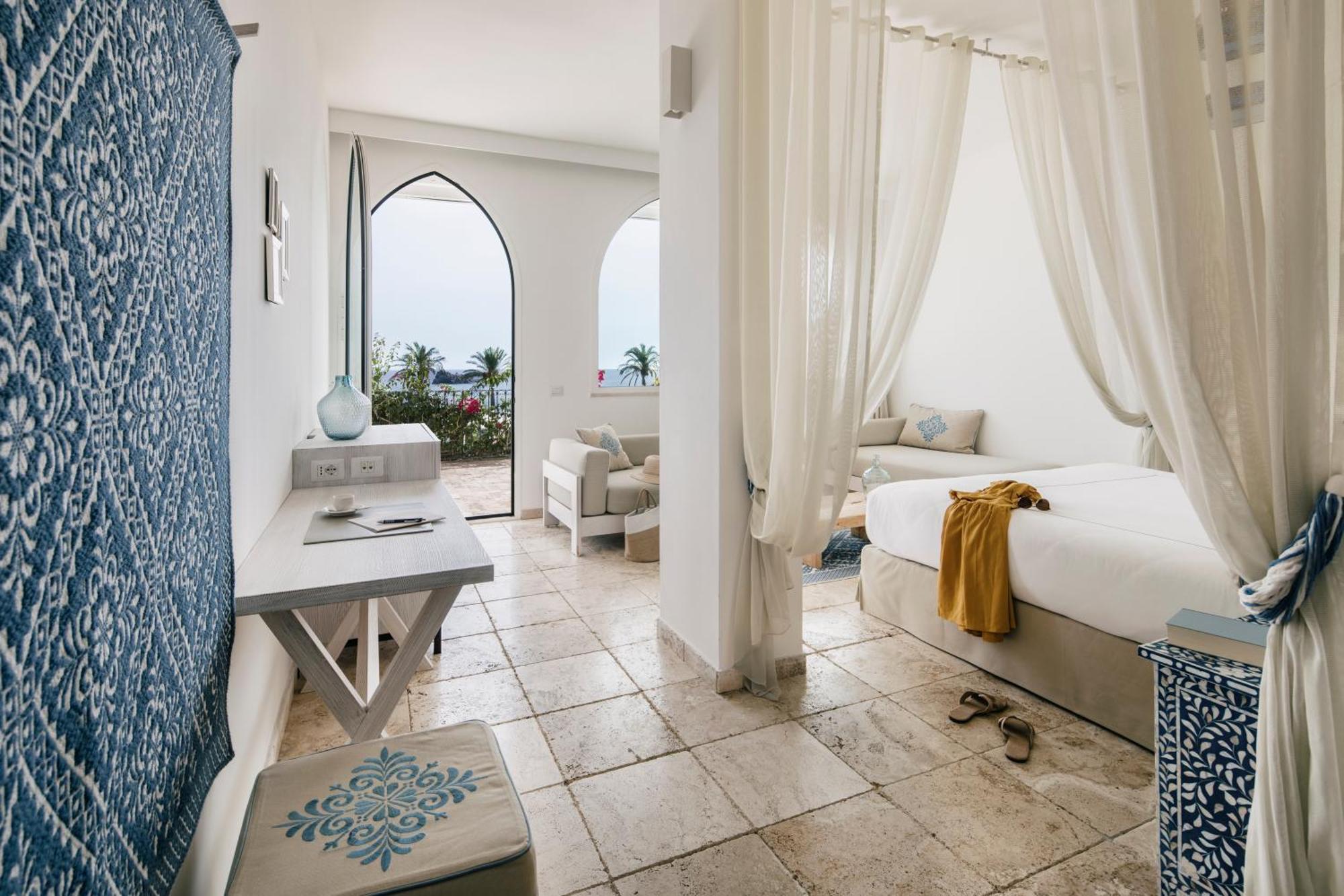 Junior Suite Balcony Sea view