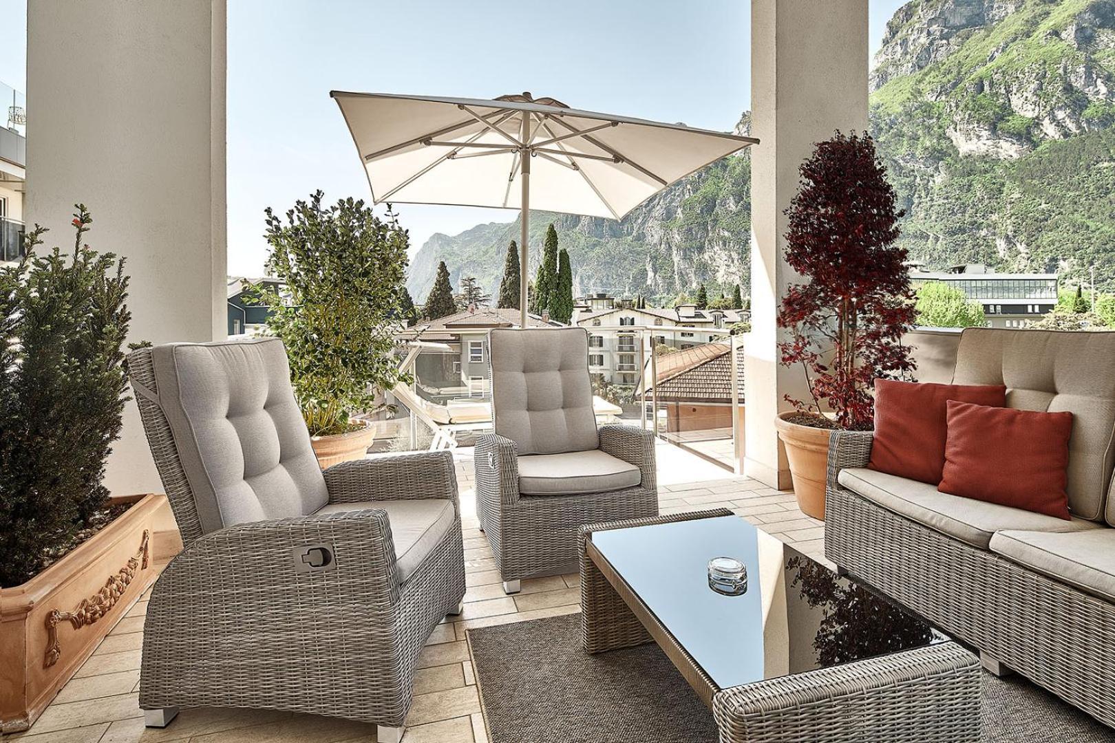 Deluxe Double or Twin Room Terrace