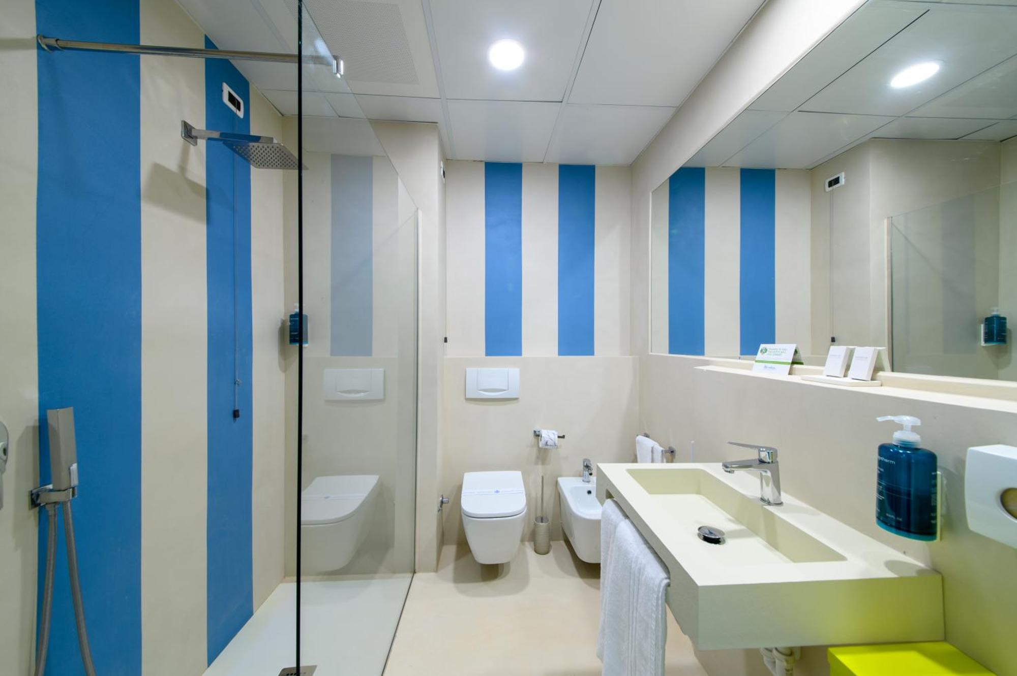 Comfort Double Room Side Sea View Spa Access