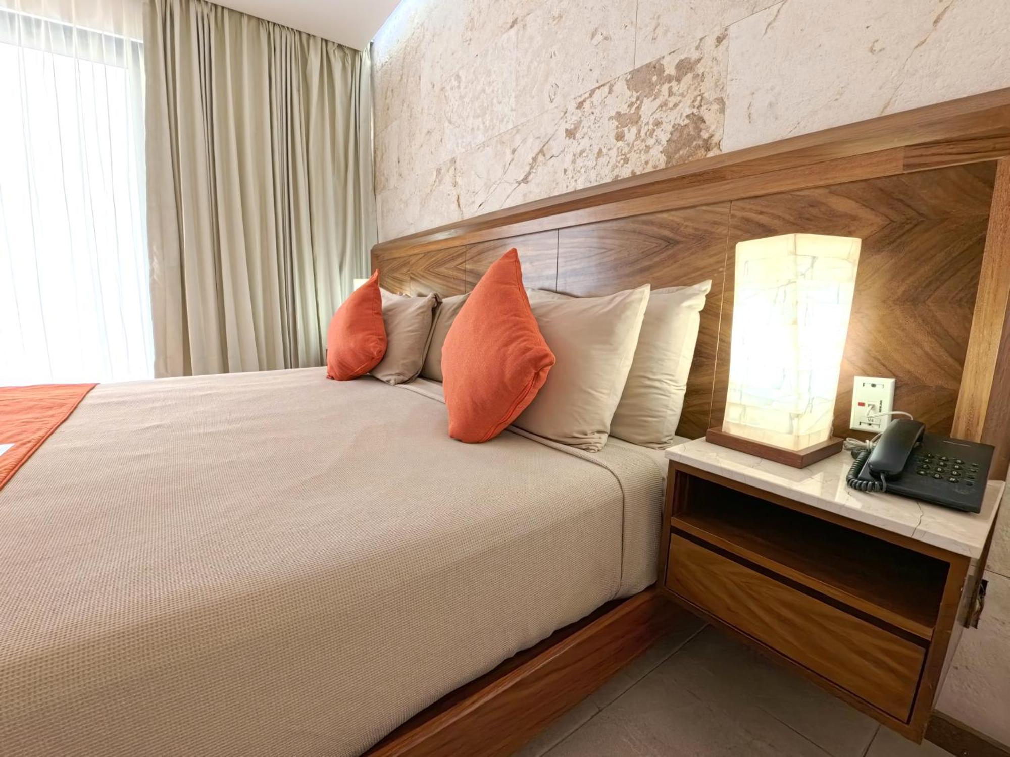 Suite dividida con 2 camas dobles