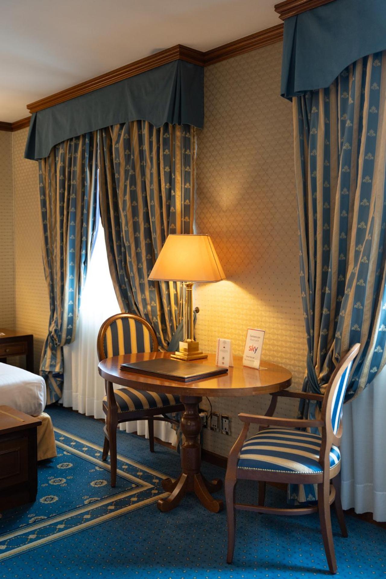 Deluxe Double or Twin Room
