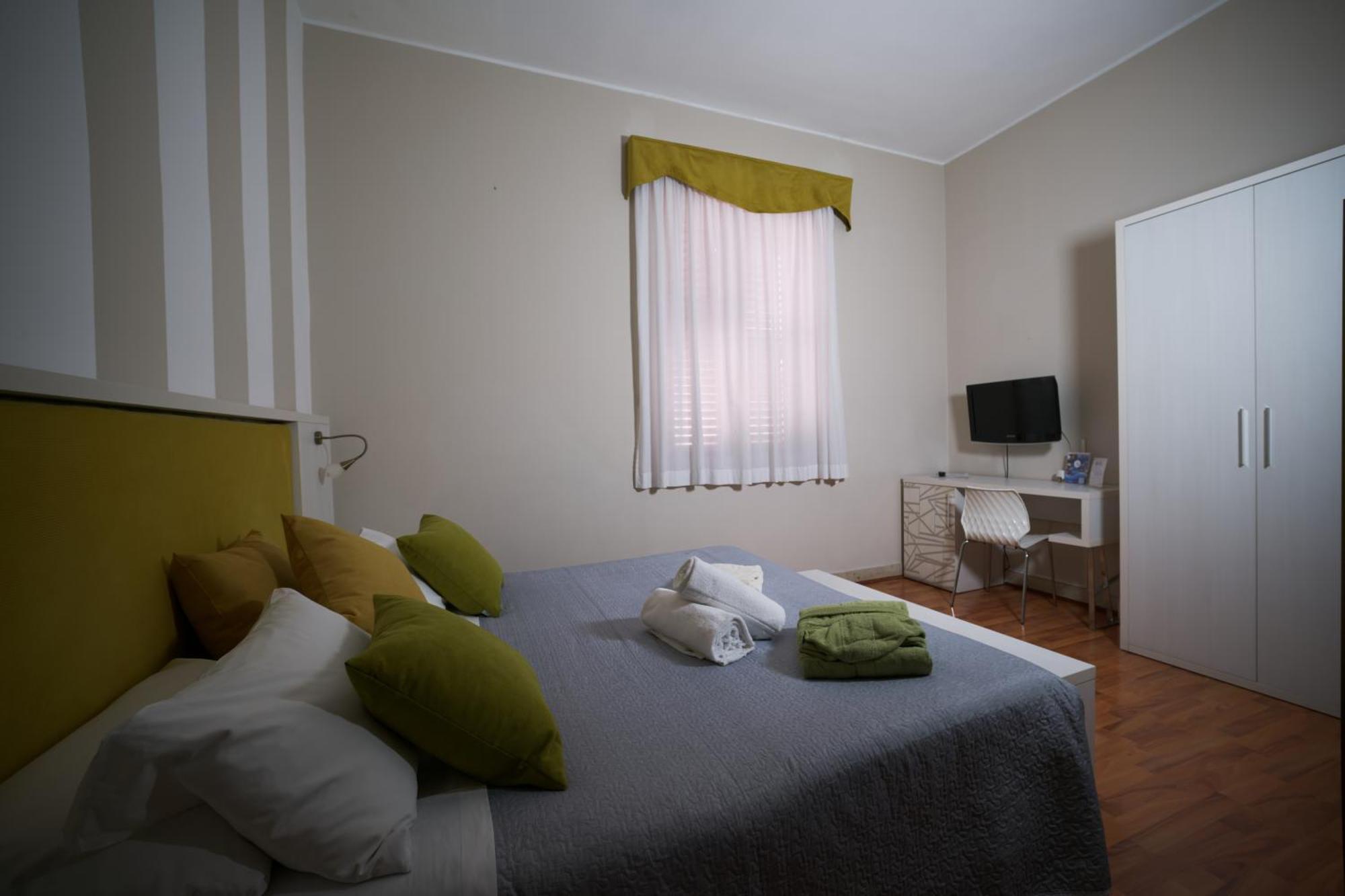 Economy Double Room