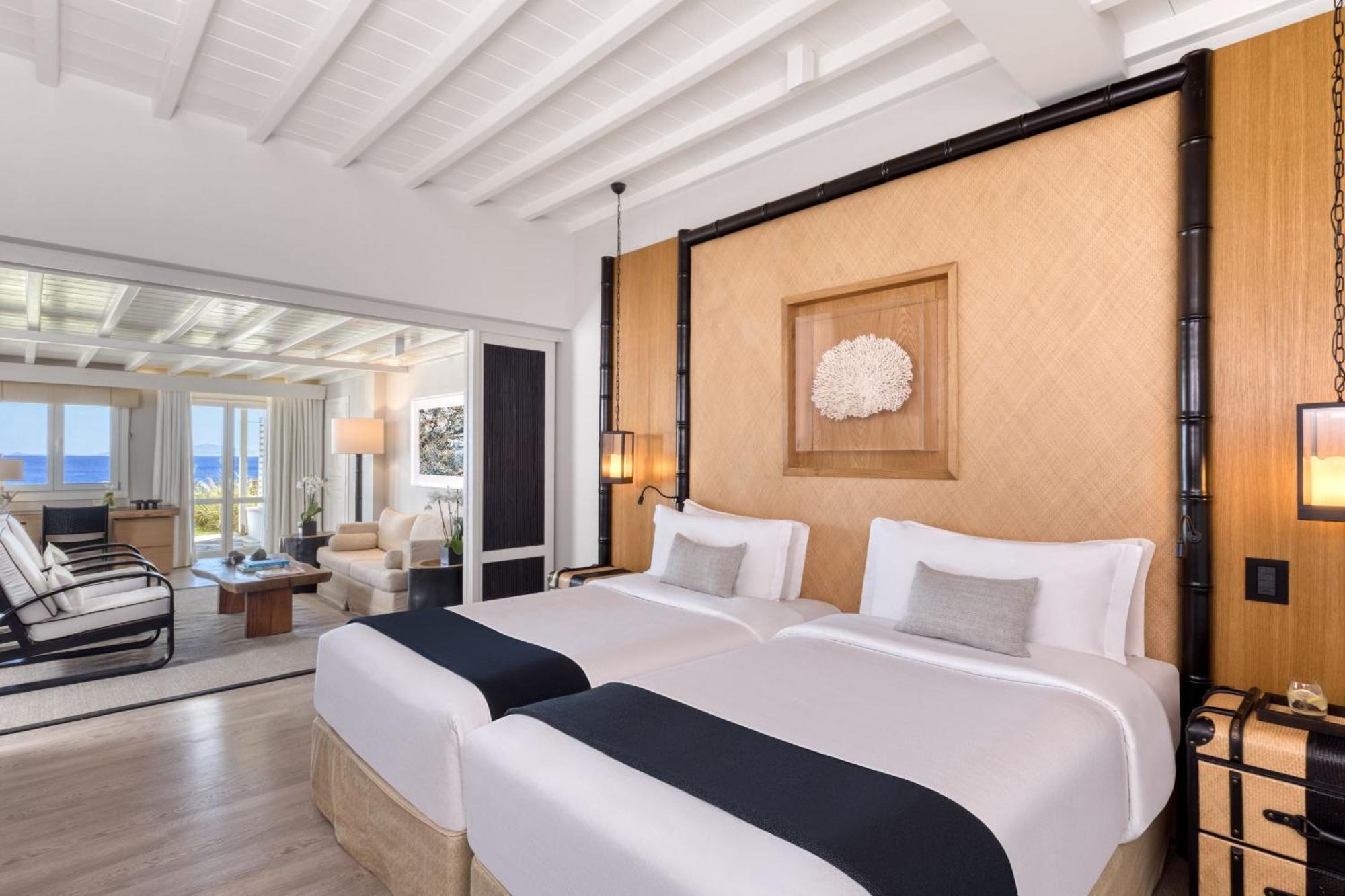 Luxe Suite met Balkon en Uitzicht op Zee
