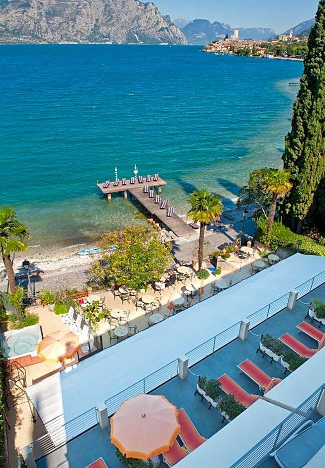 Superior Double Room Balcony Lake View