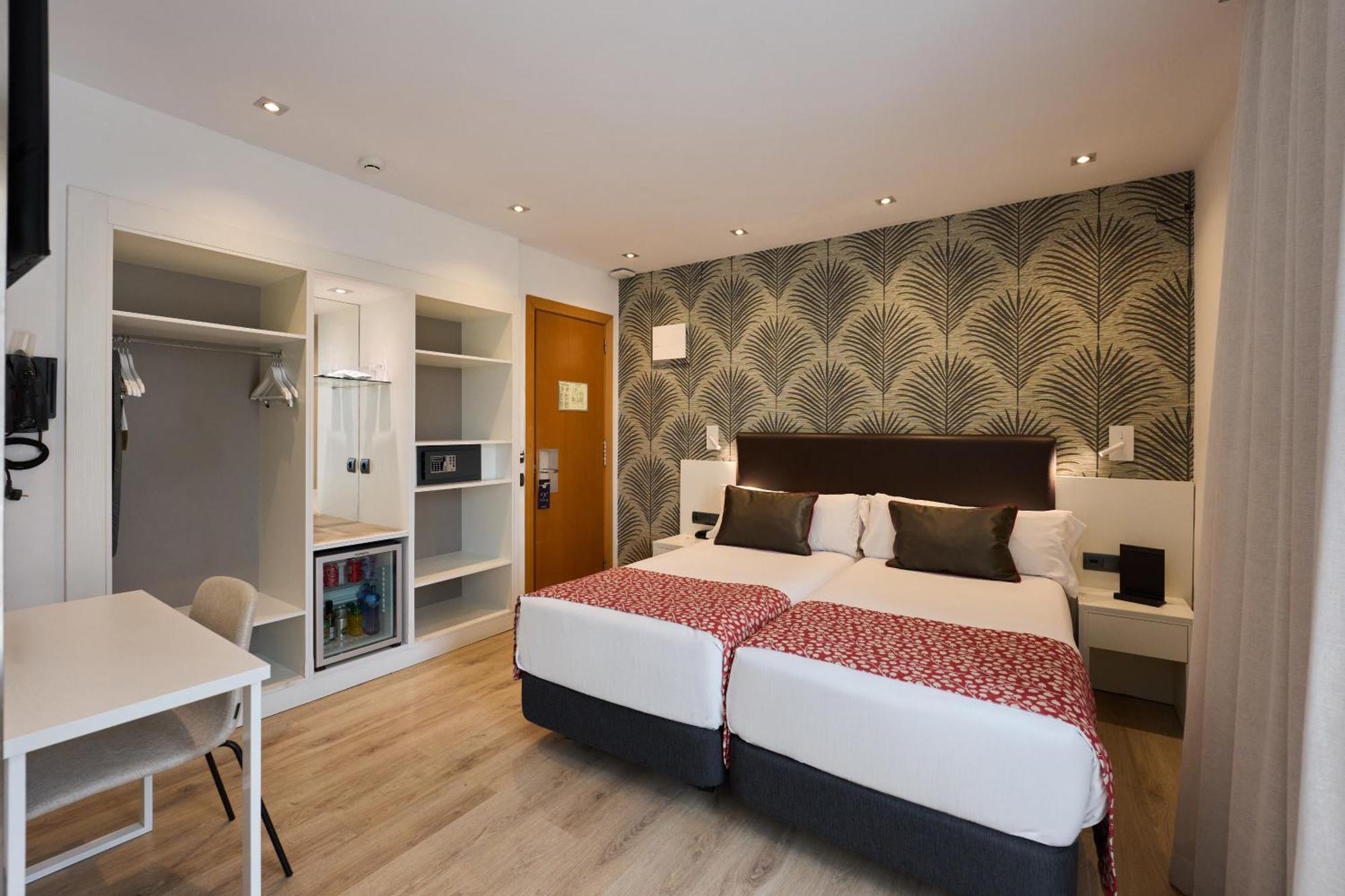 Premium Double or Twin Room Terrace