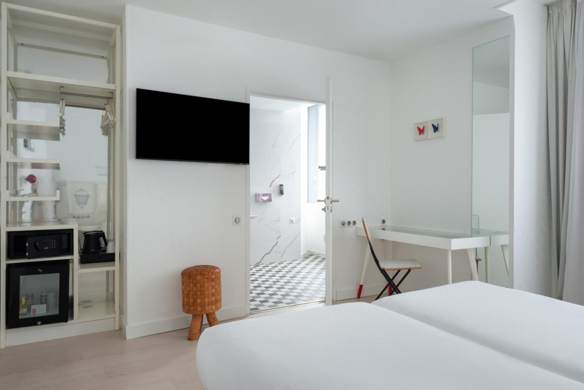 Twin Room Disability Access