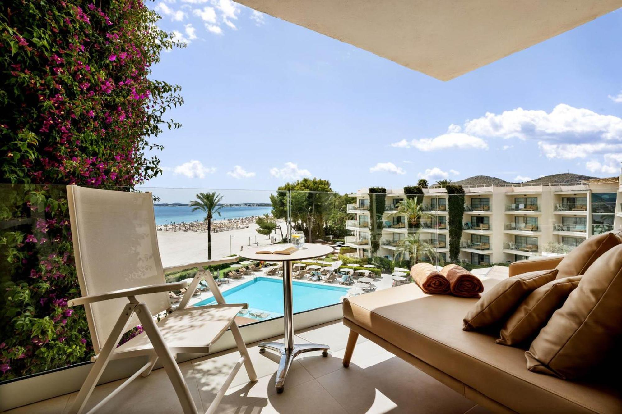 Superior Double Room Selection Club Sea View