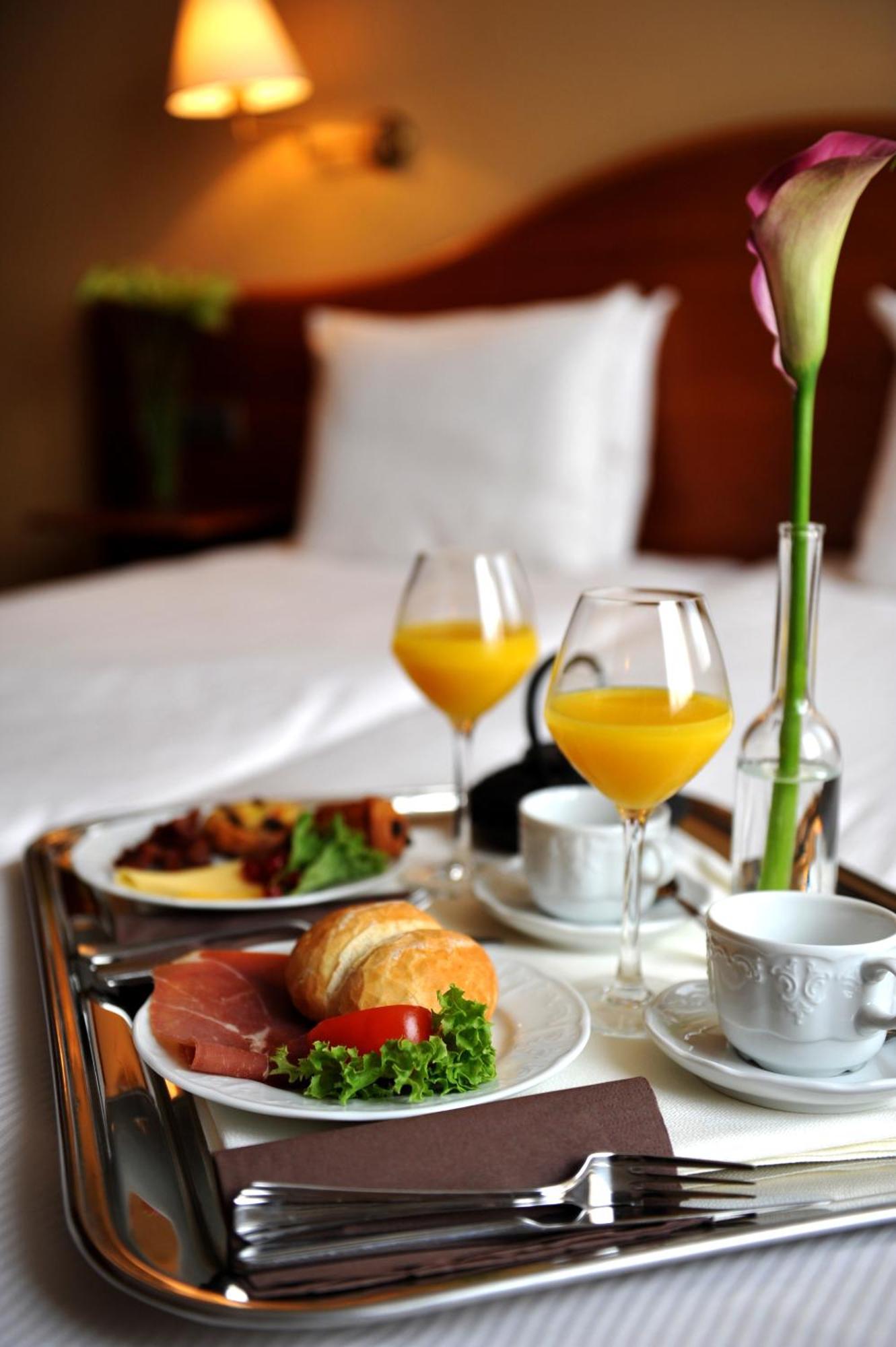 Club Double or Twin Room