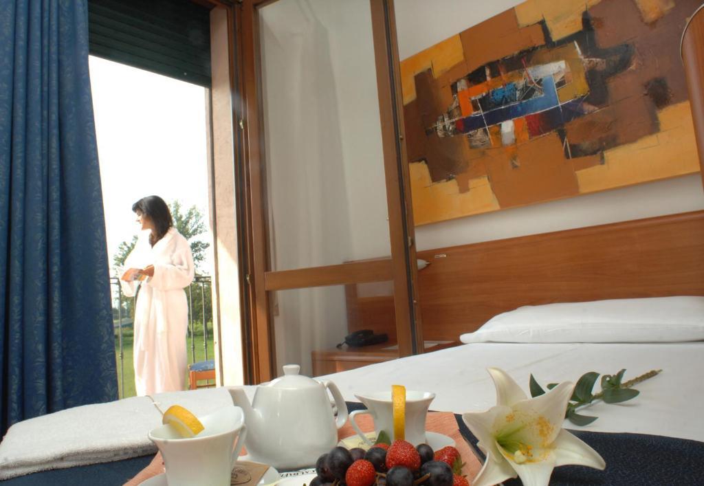 Double Room,18756707:JPEG