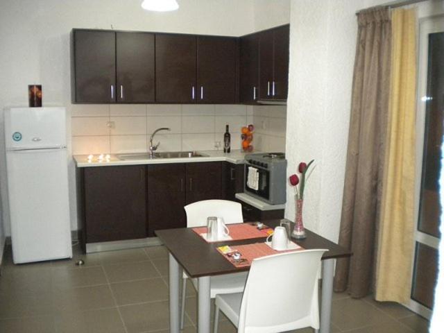 Deluxe Double Room Bath,1074633079:JPEG