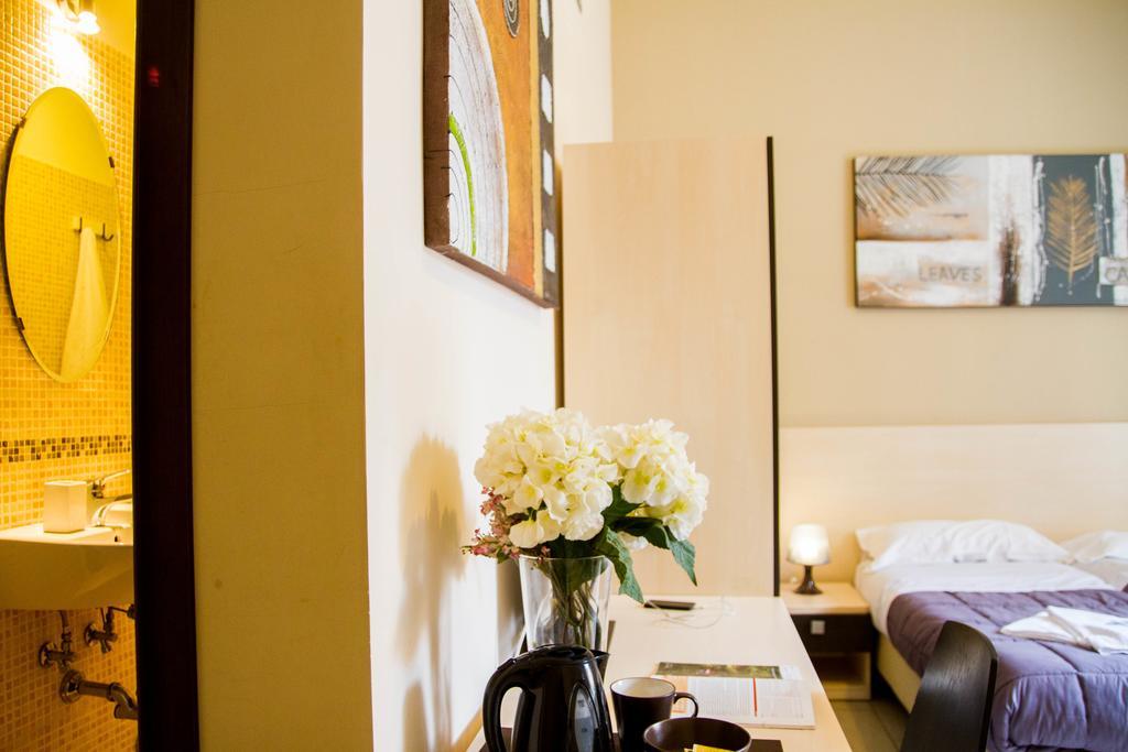 Twin Room with Bathroom,814916648:JPEG