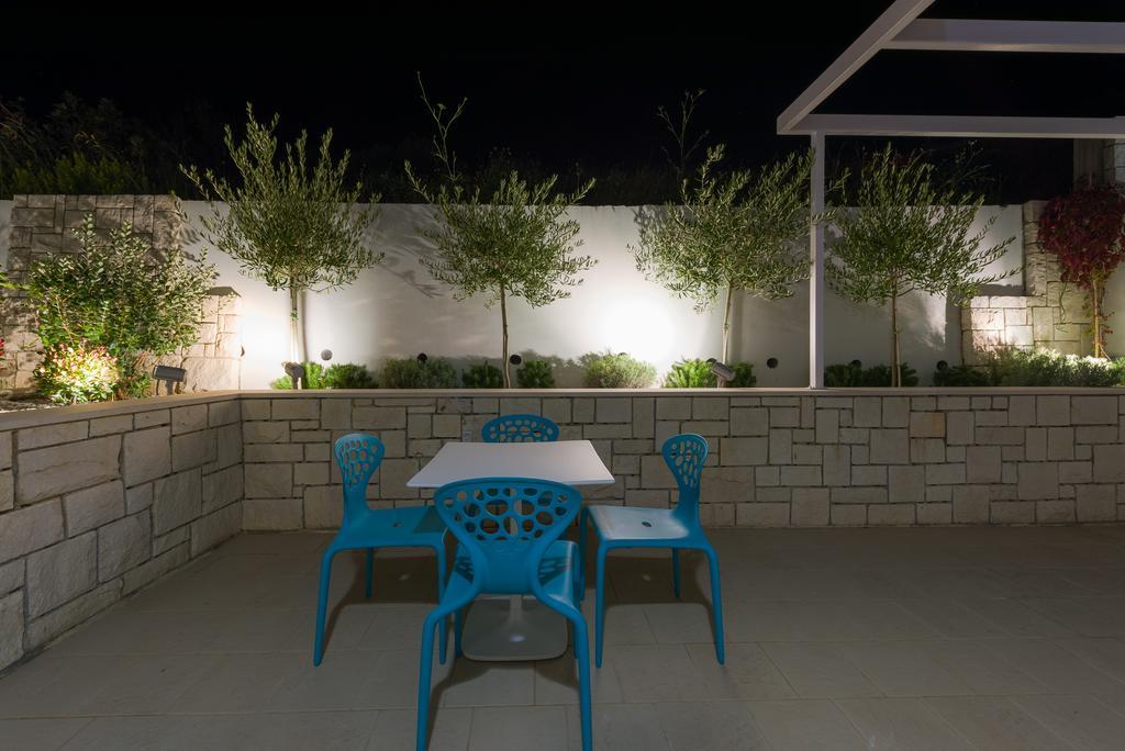 Duplex Two-Bedroom Apartment Terrace Sea View
