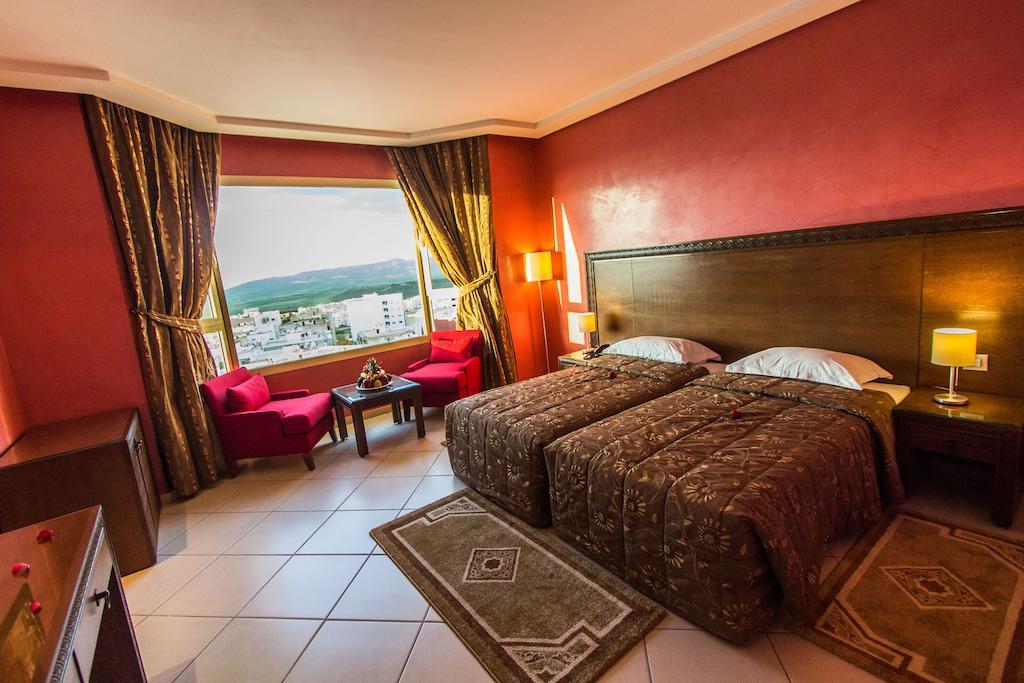 Chambre Double ou Lits Jumeaux - Vue sur Montagnes