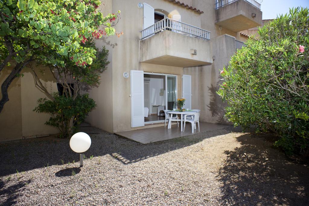 Apartment Terrace,253888641:JPEG
