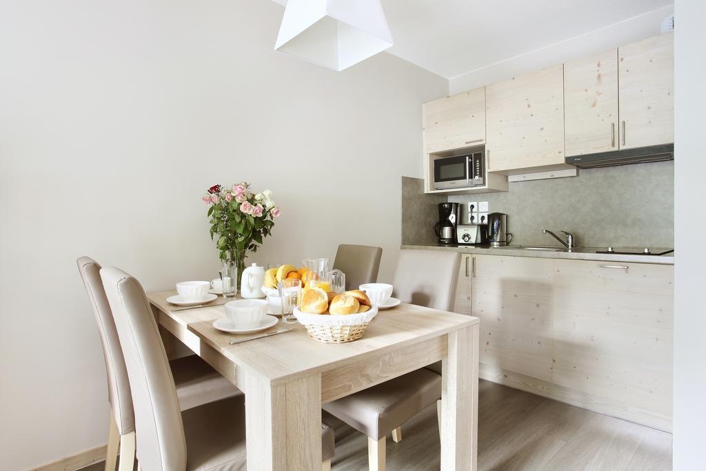One-Bedroom Apartment (4 Adults),272307149:JPEG