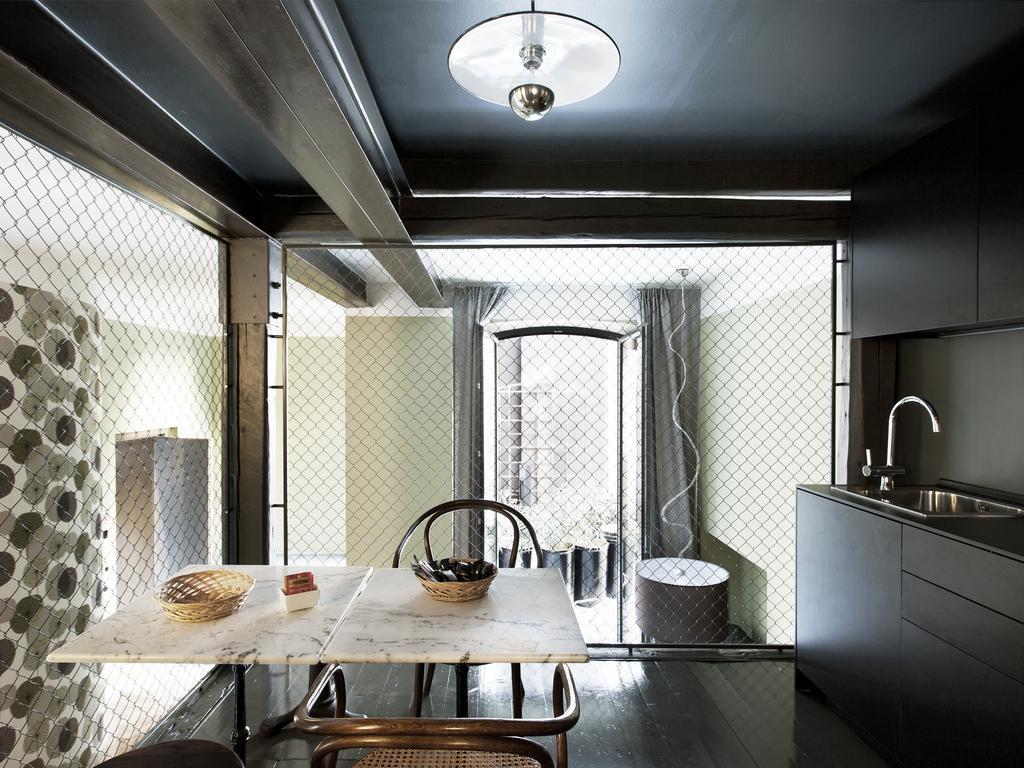 Apartamento de 1 dormitorio con jardín privado