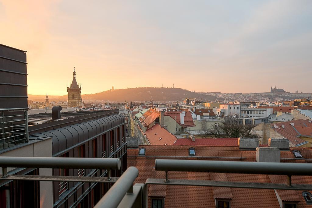 Deluxe Double Room Castle or City View