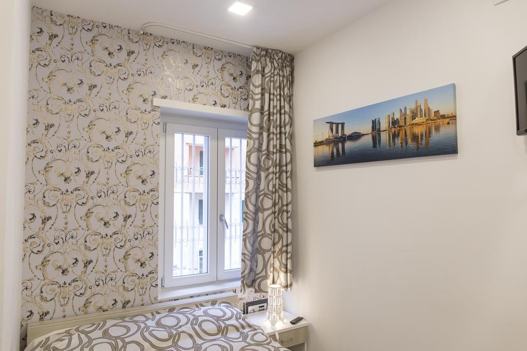 Double Room,364761391:JPEG