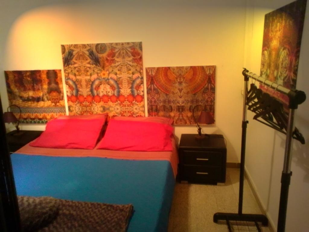 Standard Single Room with Shared Bathroom