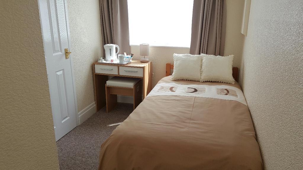 Single Room with Shower,403125546:JPEG