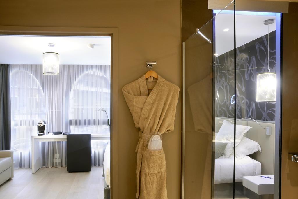 Prestige King Room