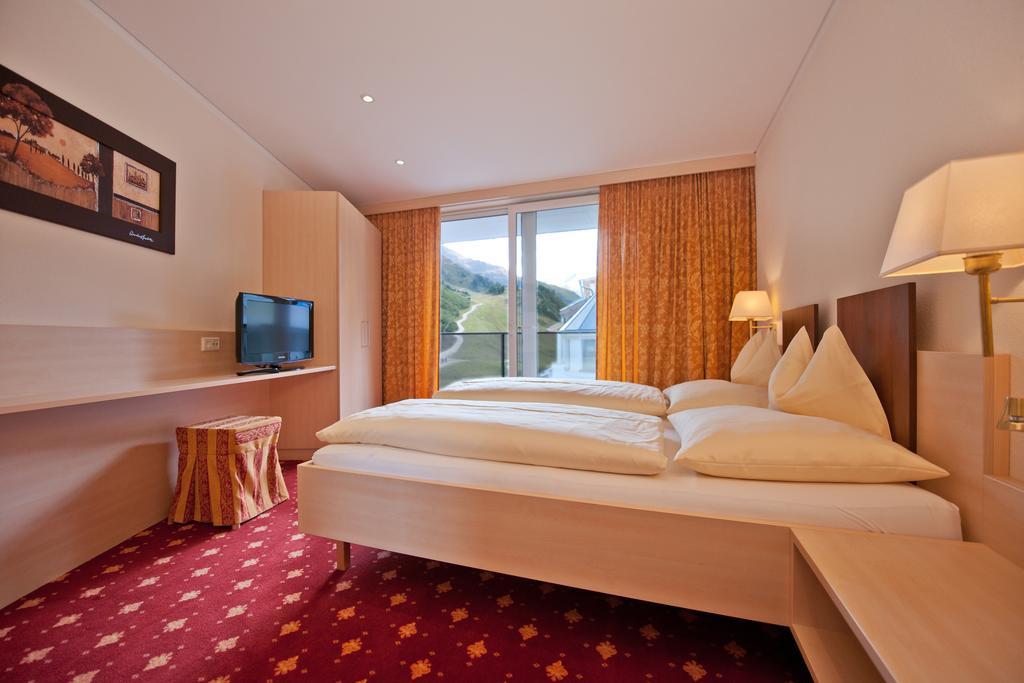 Suite with Balcony