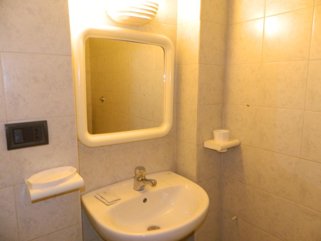 Double or Twin Room Annex