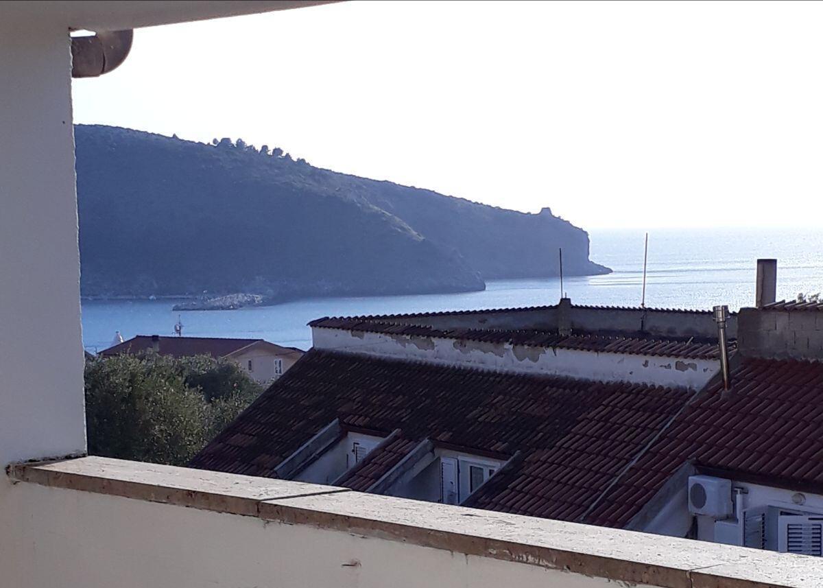 Double Room with Balcony and Sea View,644218041:JPEG