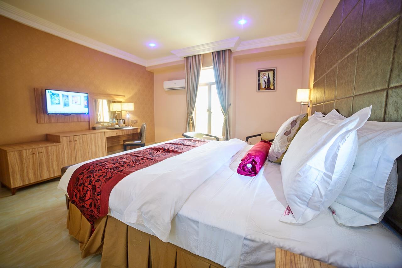 Presidential Suite