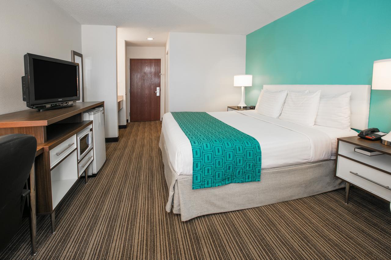 King Room - Mobility Access/Non-Smoking