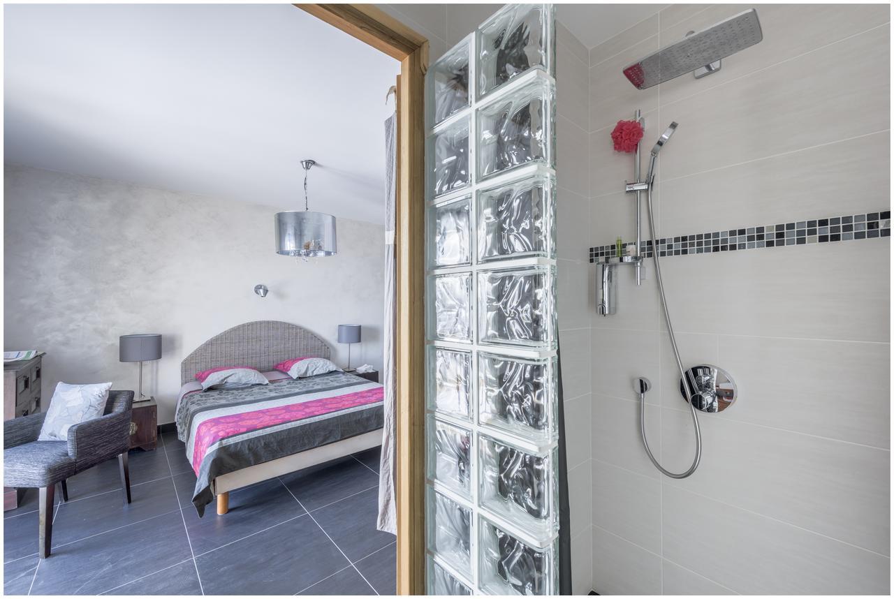 Double Room,642226557:JPEG