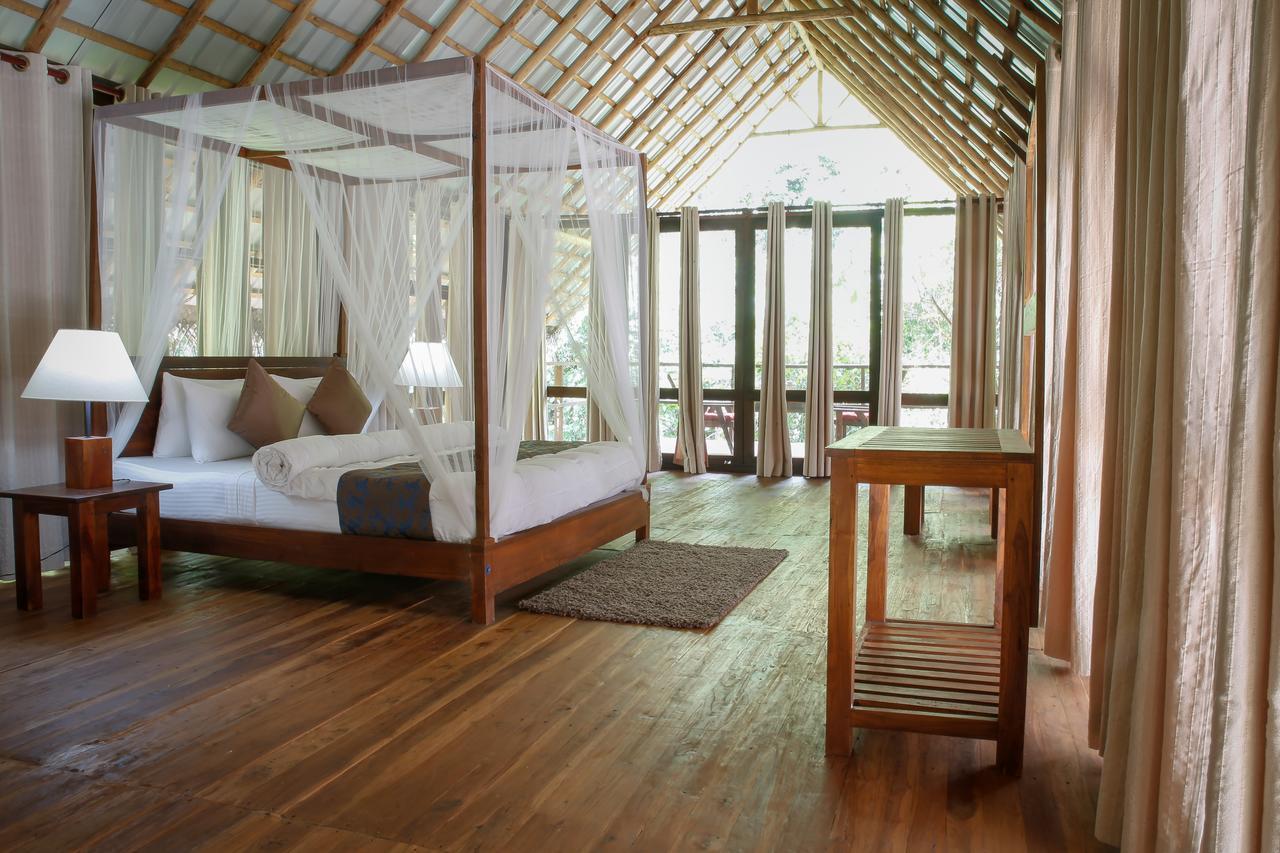 Deluxe Double Room with River View,661323408:JPEG