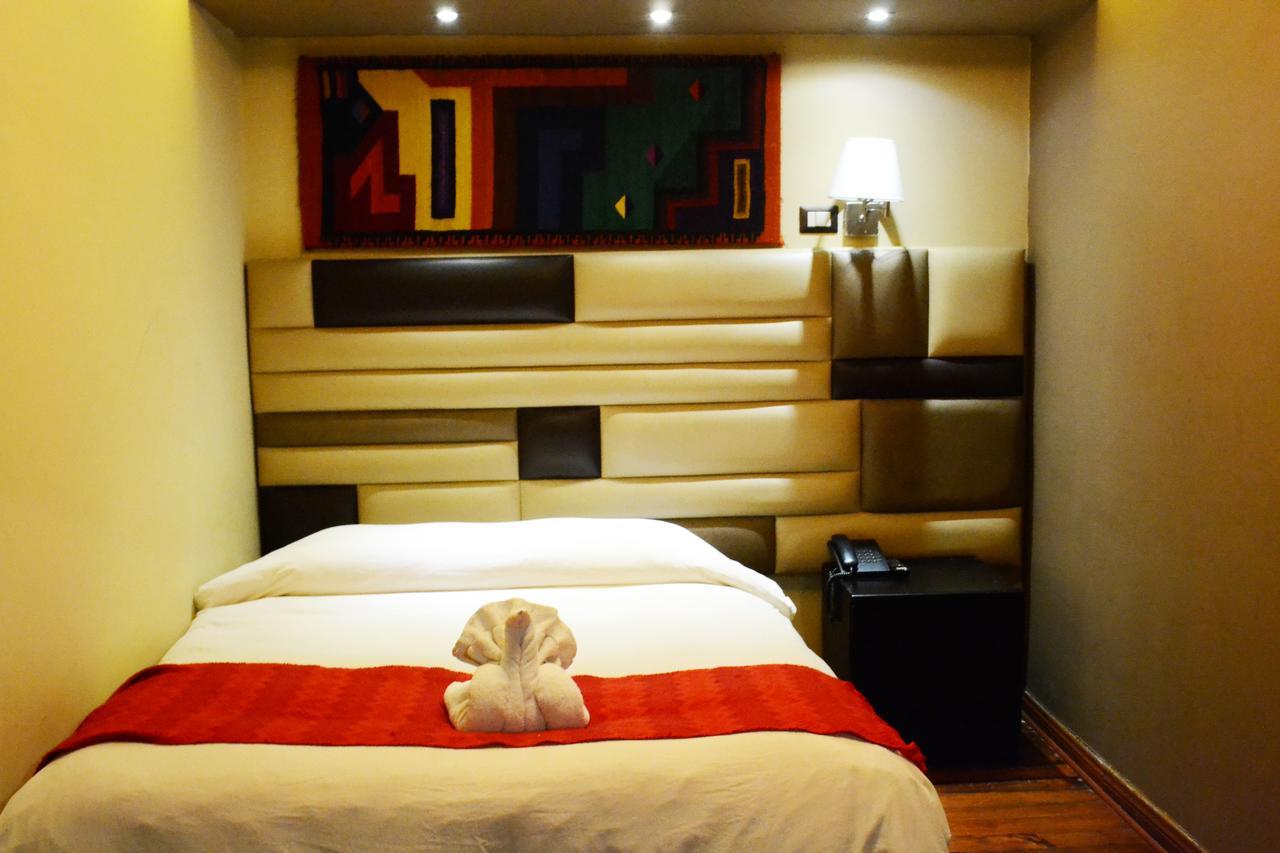 Quarto Duplo com Banheiro Privativo