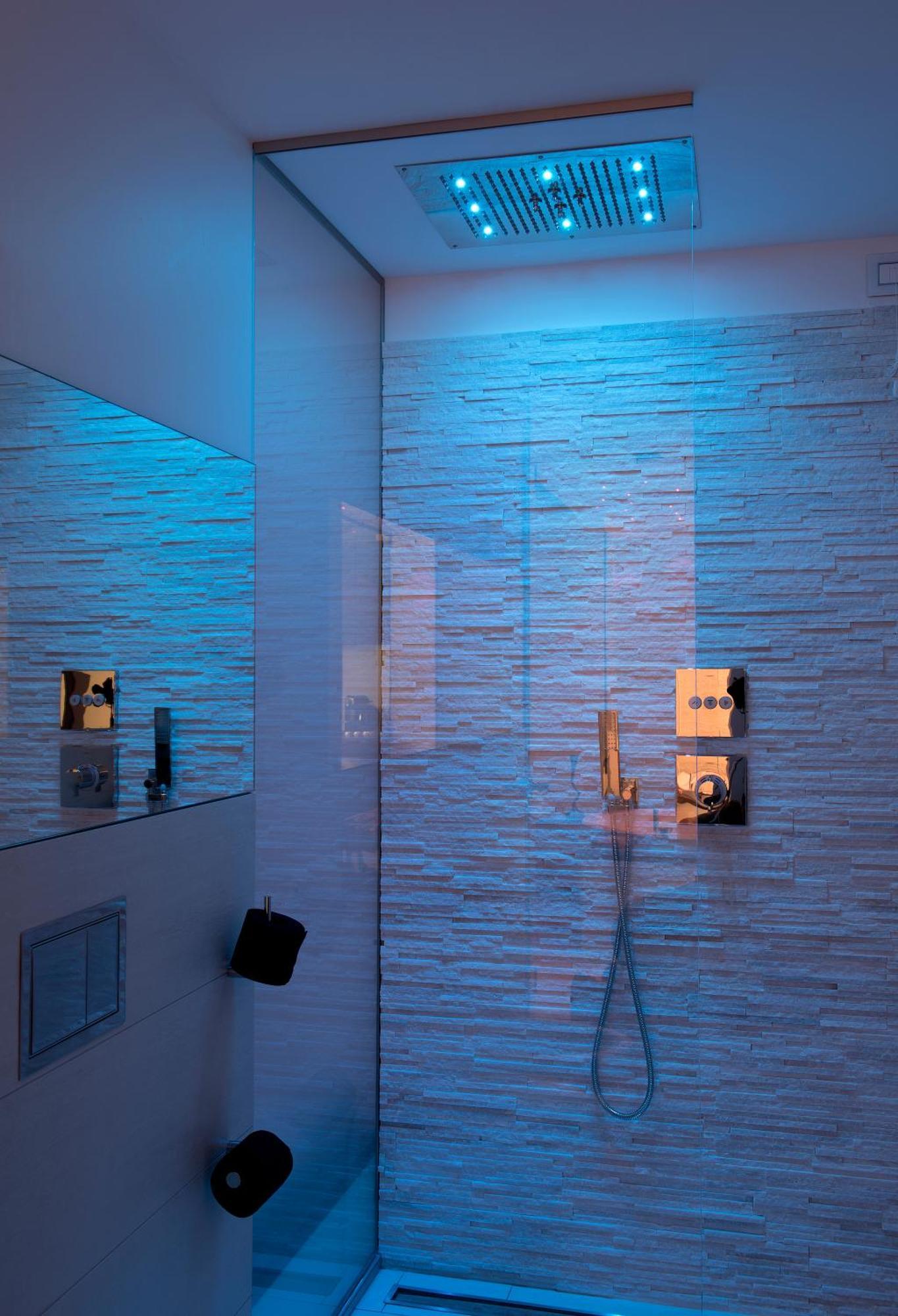 Deluxe Apartment Spa Bath