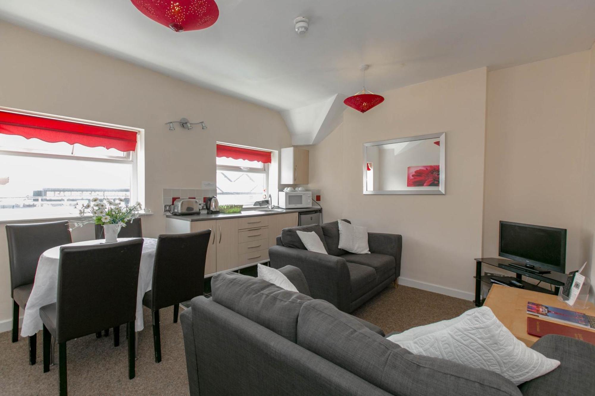 Apartment (2 Erwachsene + 2 Kinder)