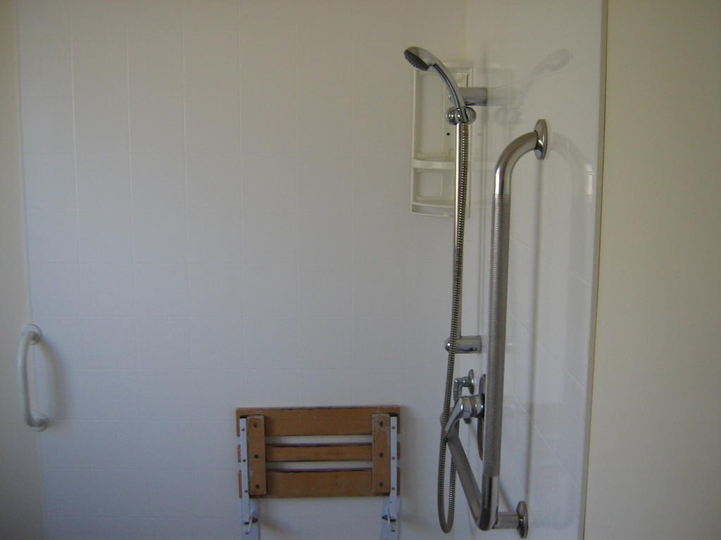 One-Bedroom Apartment with Twin Bed,1312023331:JPEG