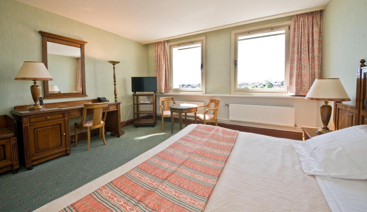 Chambre Double ou Lits Jumeaux - Vue sur Ville