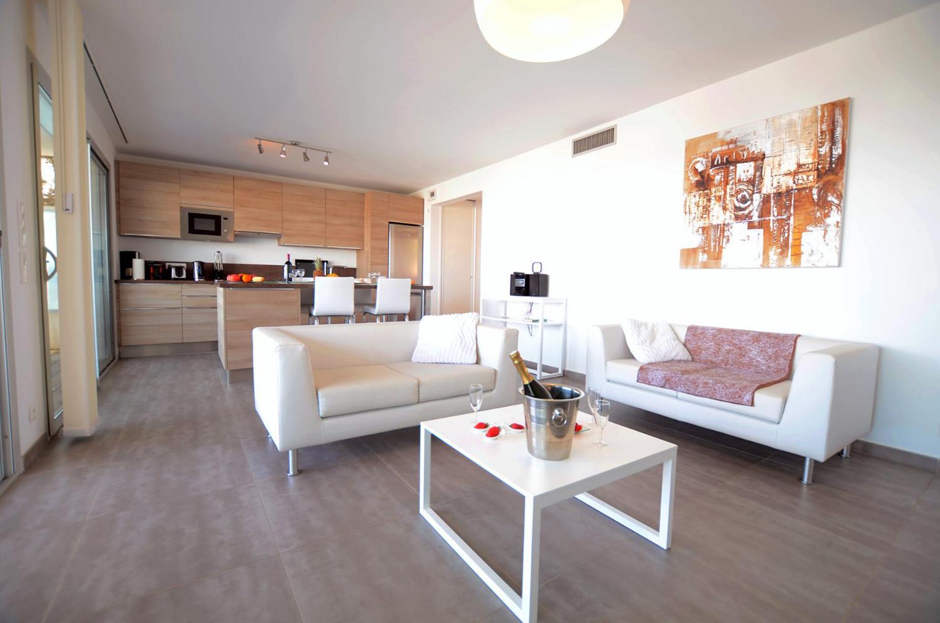 Two Bedroom Apartment Panoramic Sea View First Floor