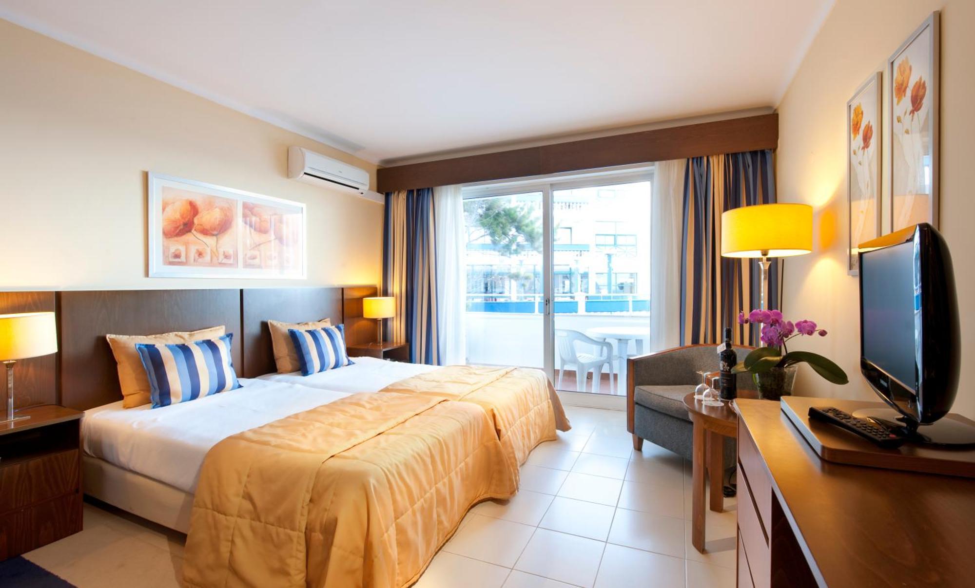 Doppelzimmer mit Landblick