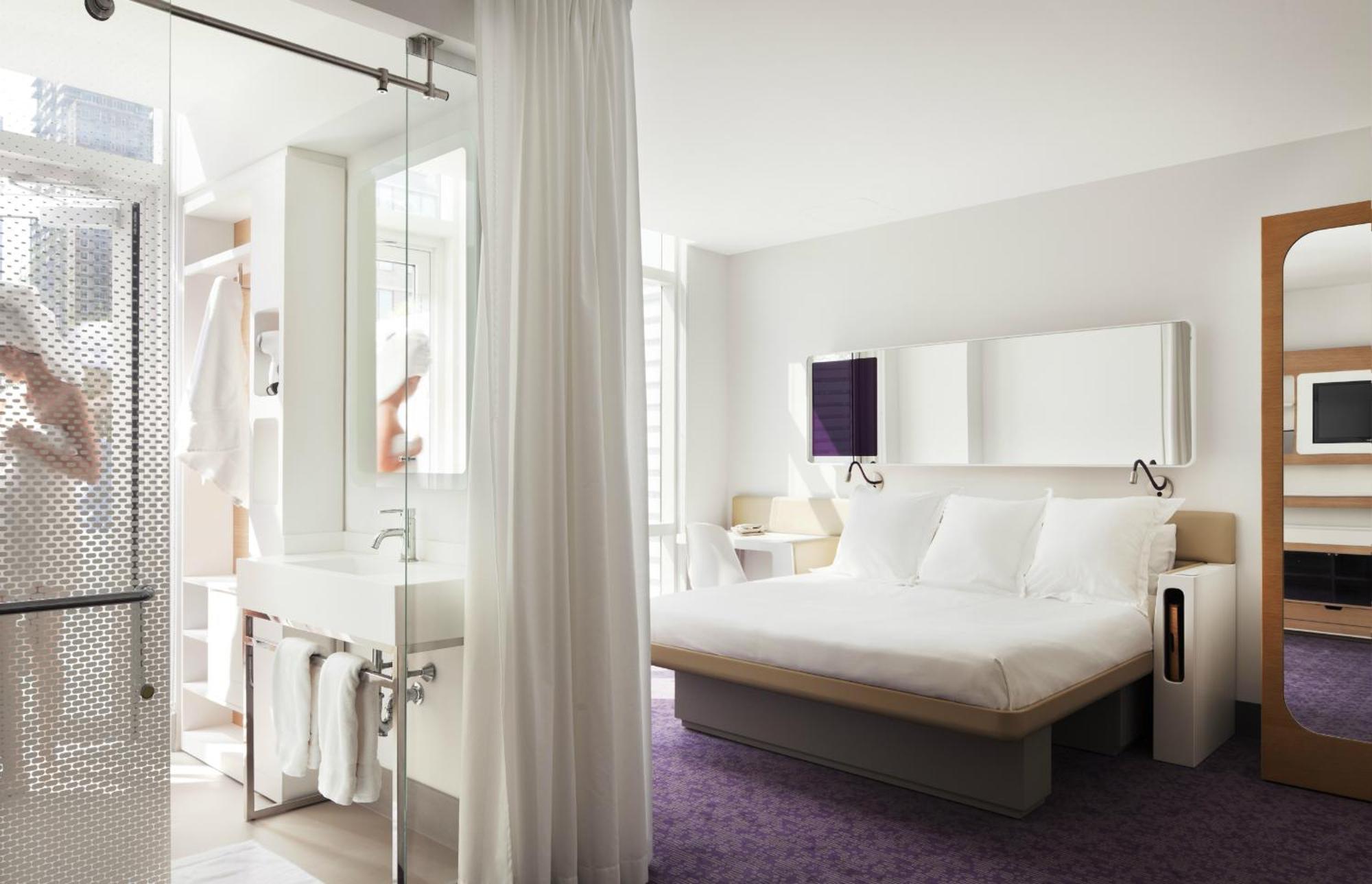 Alojamiento de 1ª clase con cama extragrande