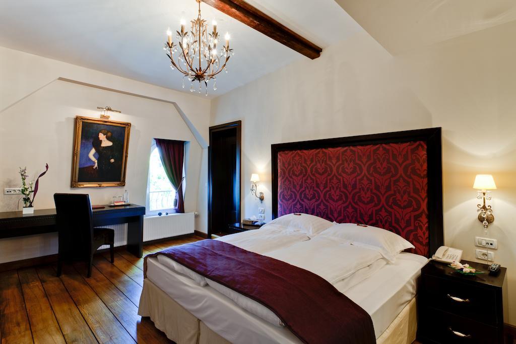 Executive Double or Twin Room,72334163:JPEG